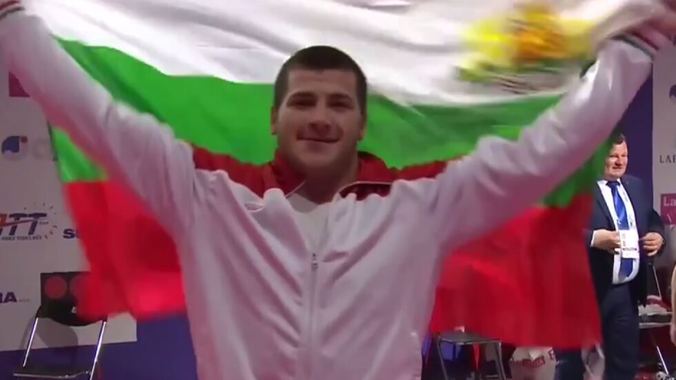Васил Господинов спечели сребро от европейското първенство по вдигане на тежести (ВИДЕО)