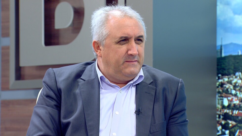 Мехмед Дикме: Никой не може да е сигурен кой ще спечели президентските избори в Турция