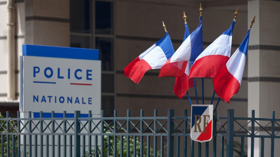 Двама арестувани във Франция за планиране на атентат по време на изборите 