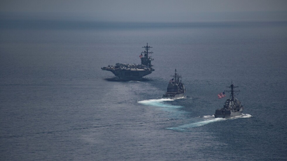 Американска флотилия пътува към Корейския полуостров