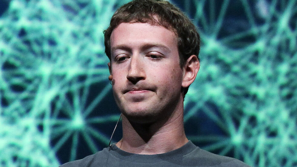 Новата профилна снимка на Марк Зукърбърг във Фейсбук избухна със 147 000 коментара