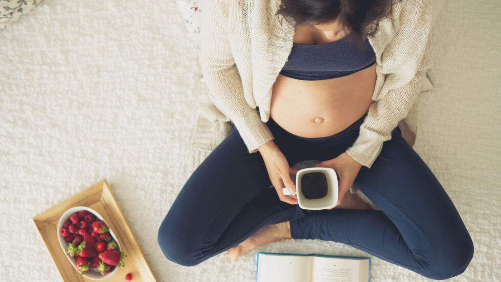 Приемането на кофеин по време на бременност = риск от наднормено тегло при детето 