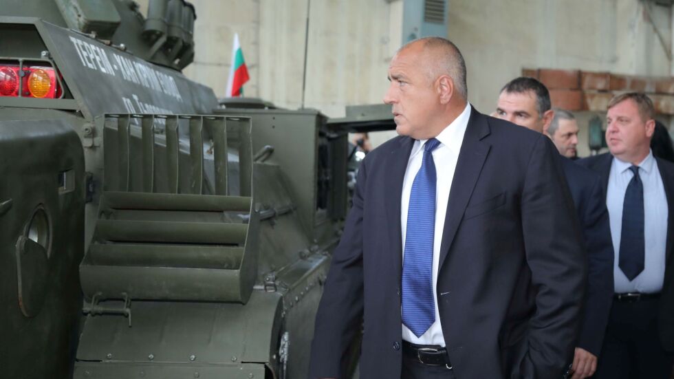 България започва модернизация на сухопътните си бойни машини