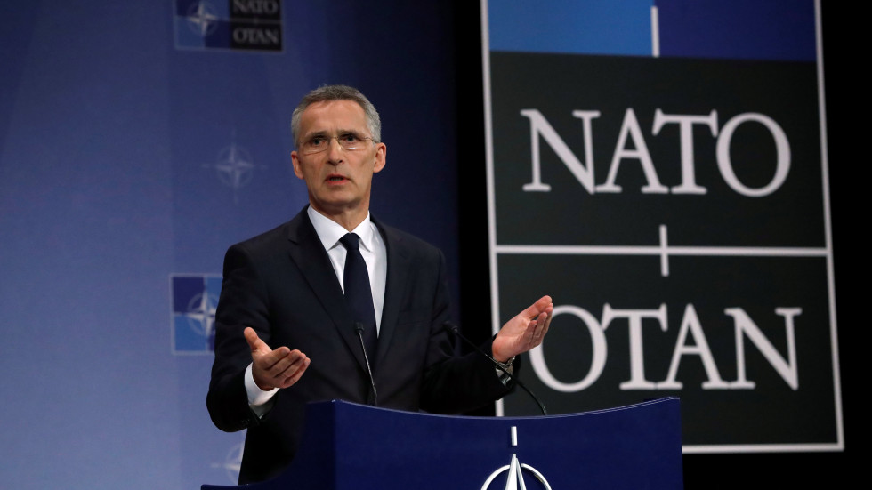 Йенс Столтенберг: НАТО няма планове за разполагане на войски в Украйна