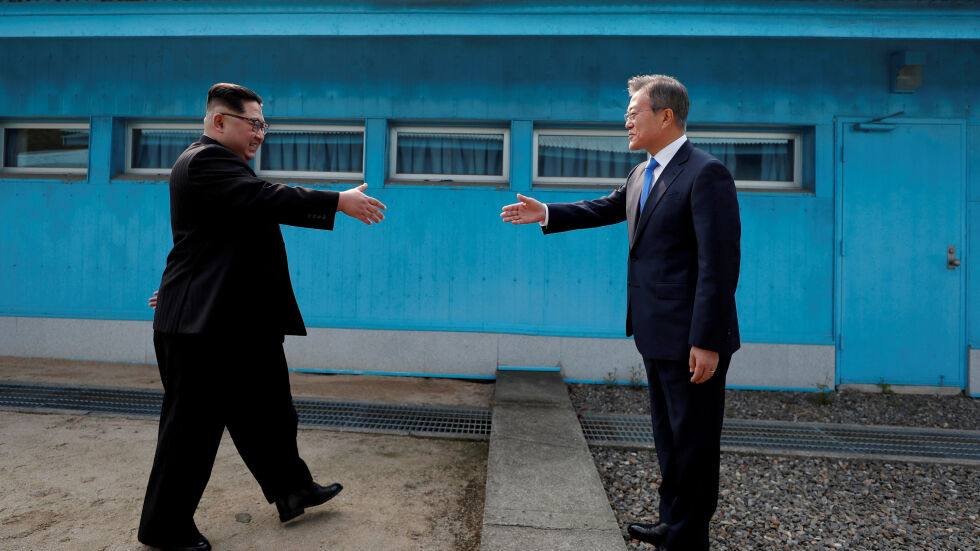 Историческа среща: Северна и Южна Корея се договориха за премахване на ядрения арсенал (ОБЗОР)