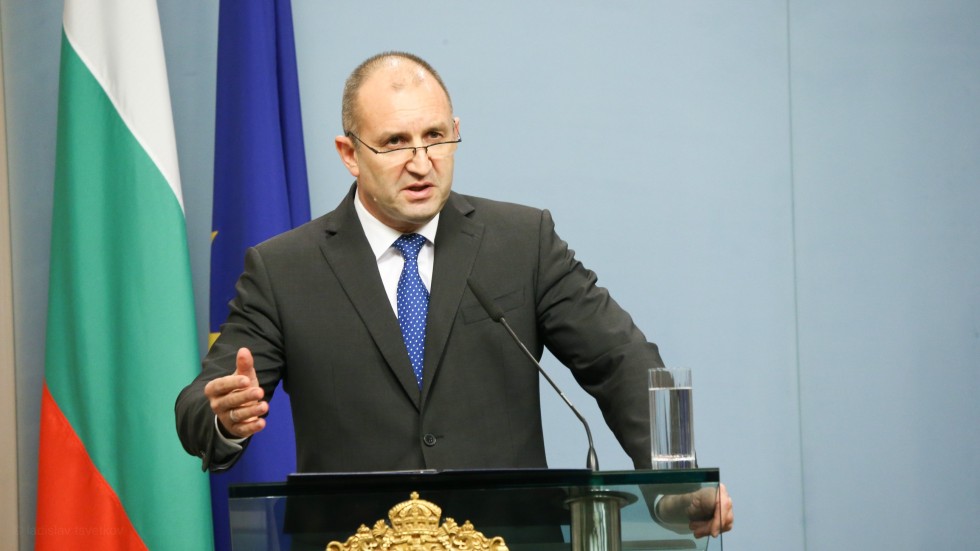 Президентът Румен Радев наложи вето върху даренията за партиите