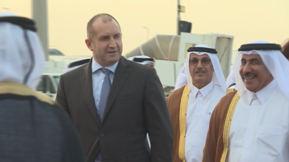 Радев ще търси в Доха подкрепа за два проекта, свързани с развитието на високите технологии