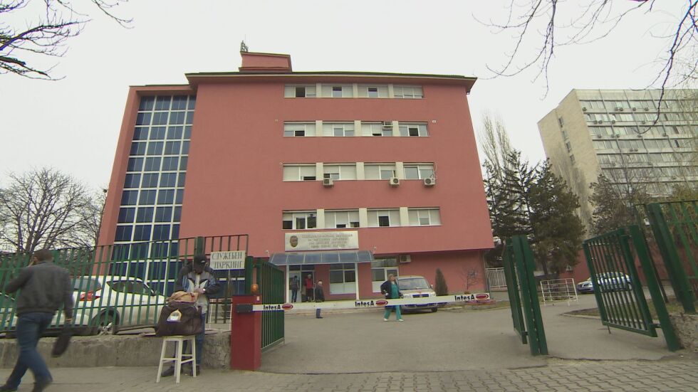 Временното затваряне на интензивното отделение на столичната педиатрия скара депутатите