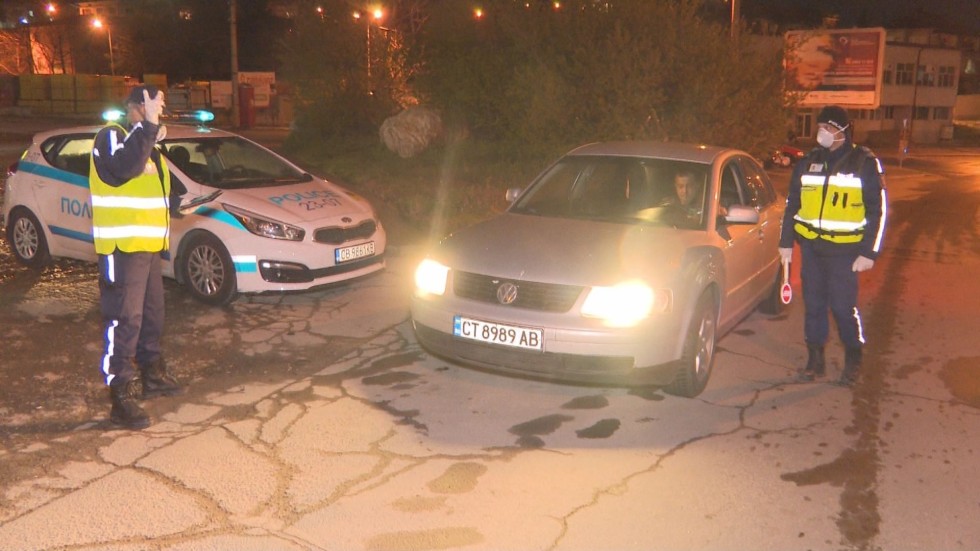 Първа нощ с вечерен час в Старозагорско: Мярката не мина без нарушения