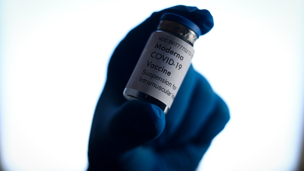 Половин милион израелци вече са с трета доза ваксина срещу COVID-19