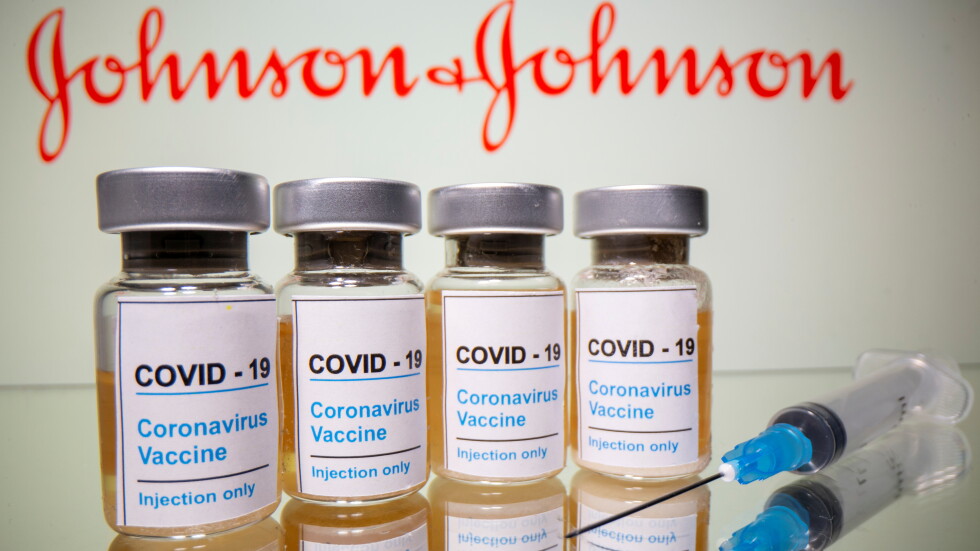 САЩ спира временно ваксината на „Янсен“ заради тромбози