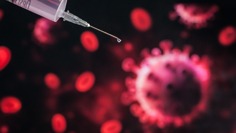 „Пфайзер“: Открихме фалшиви ваксини в Мексико и Полша, представяни за наши