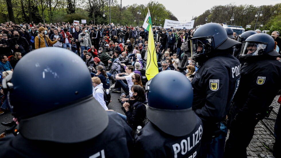 Германски съд потвърди забраната за протести срещу COVID ограниченията в Берлин