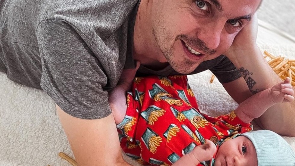 Франки Мюниц отпразнува първия месец на бебето си с… пържени картофи