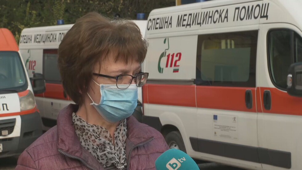 Мобилен екип ще ваксинира срещу COVID-19 трудноподвижни хора в Хасково