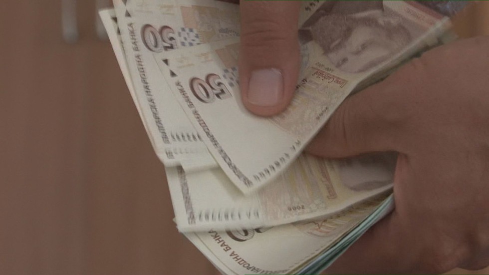 СДВР търси собствениците на намерени в метрото пари