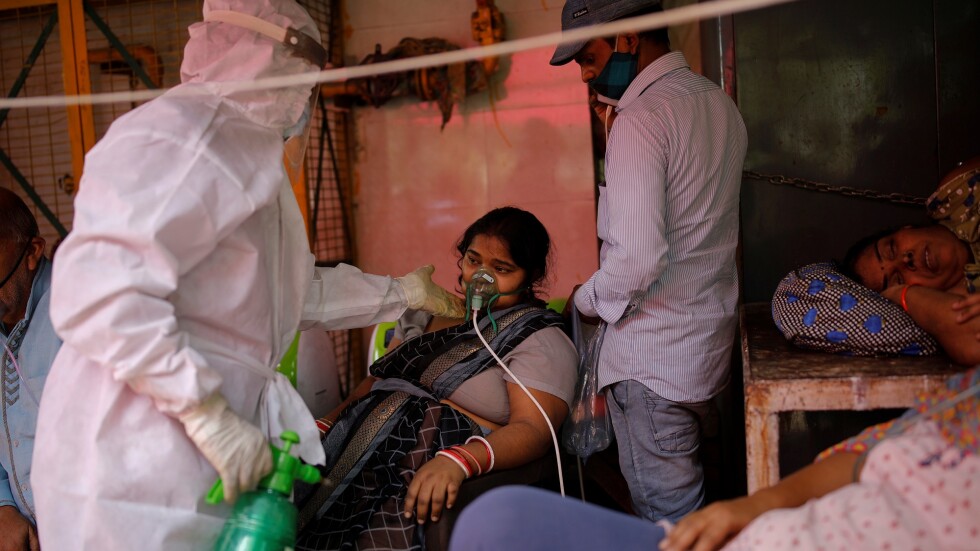 Само за седмица: 1,5 милиона нови случая на коронавирус в Индия