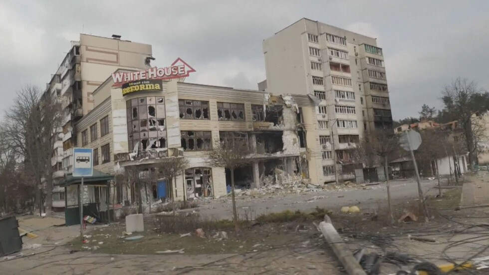 Кметът на Буча: Украинските сили си върнаха контрола на града