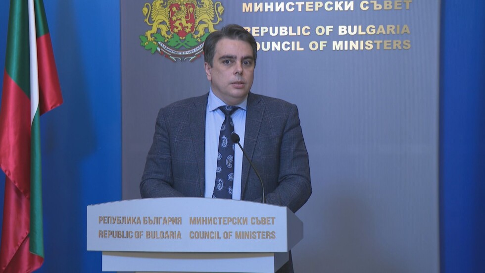 Василев: До края на деня кабинетът ще реши за изгонването на посланик Митрофанова