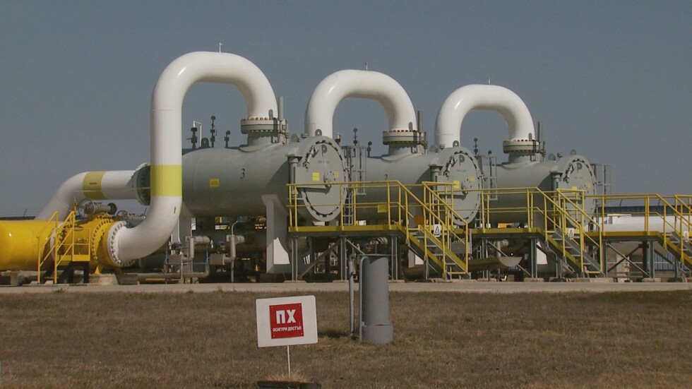 ГЕРБ срещу „Промяната“ за газа – купуваме руски и пак от „Газпром“