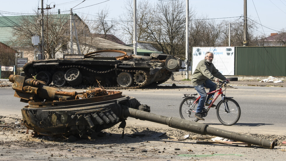 „Играчка на пружина“: Смъртоносната слабост на руските танкове