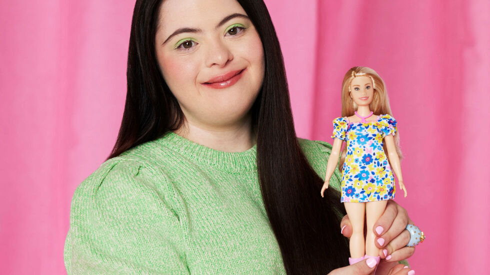 „Всички деца да видят себе си в Барби“: Създадоха първата кукла със Синдром на Даун (СНИМКИ)