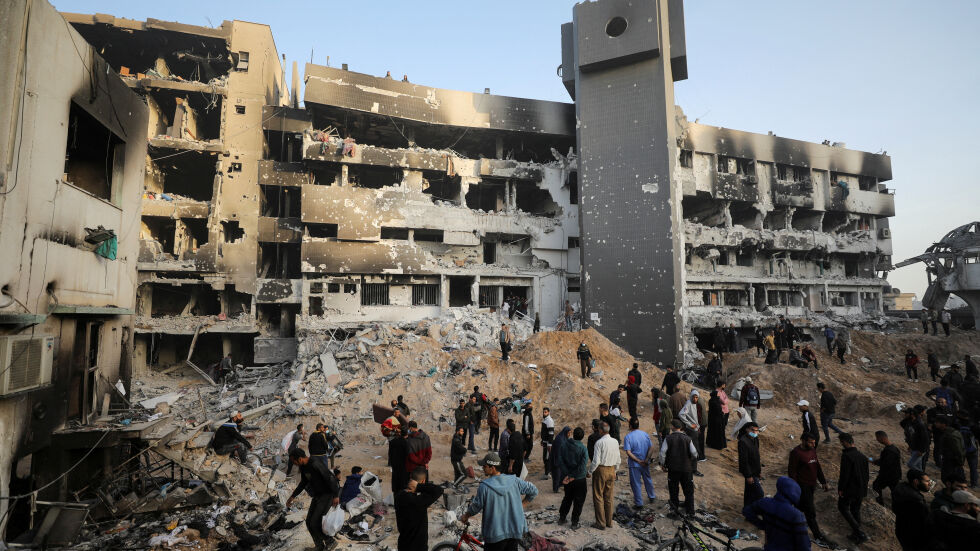 2 седмици удари: Израел срина със земята една от последните болници в Ивицата Газа (СНИМКИ и ВИДЕО)