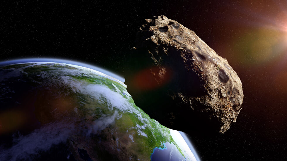 Астероид с размерите на сграда минава край Земята днес