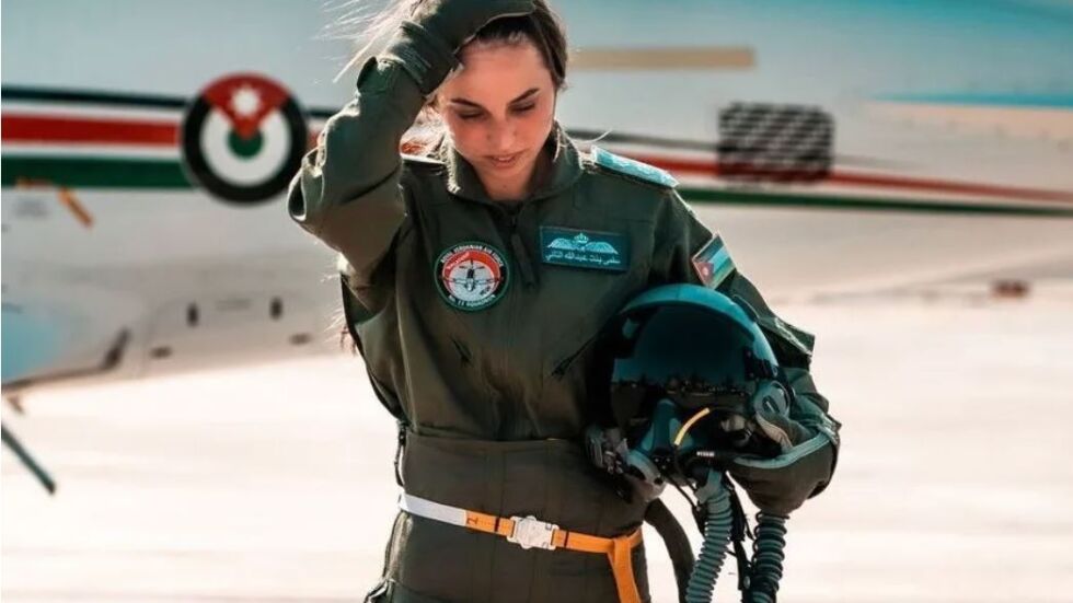  Участвала ли е принцесата на Йордания в свалянето на ирански дронове? (СНИМКИ) 