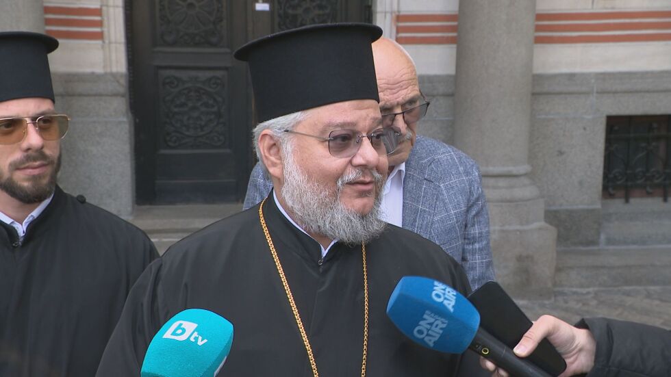  Българска делегация няма да пътува до Йерусалим за Благодатния огън (ВИДЕО) 