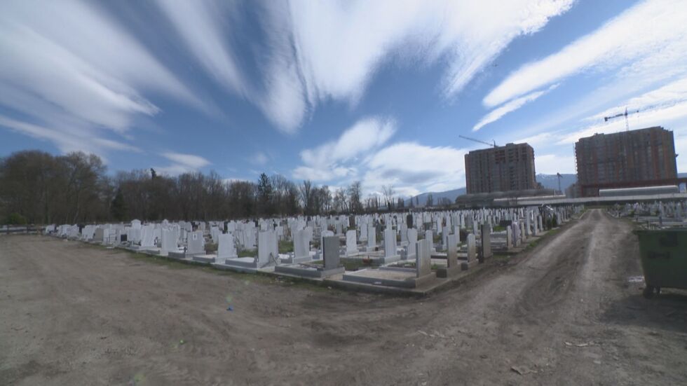  Скандал в Столична община поради контракти без публични поръчки 