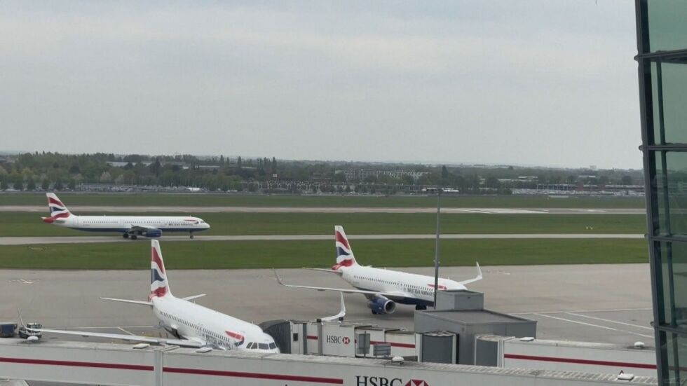 Стачка на най-голямото летище във Великобритания: Ще повлияе ли на полетите?