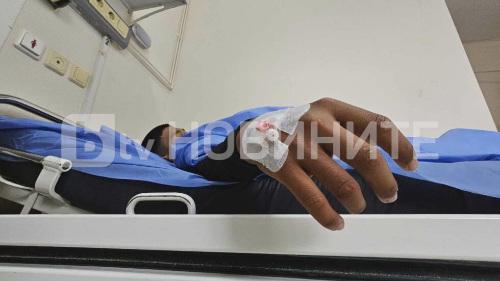  След пердах в учебен двор 14-годишен е в болница в Хасково (СНИМКИ) 
