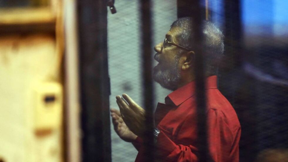 В Египет потвърдиха 25-годишната присъда на бившия президент Мохамед Морси