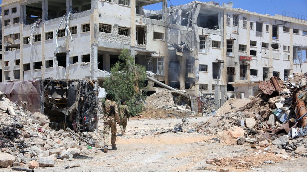 Джихадисти и умерени бунтовници срещу силите на Асад в Алепо