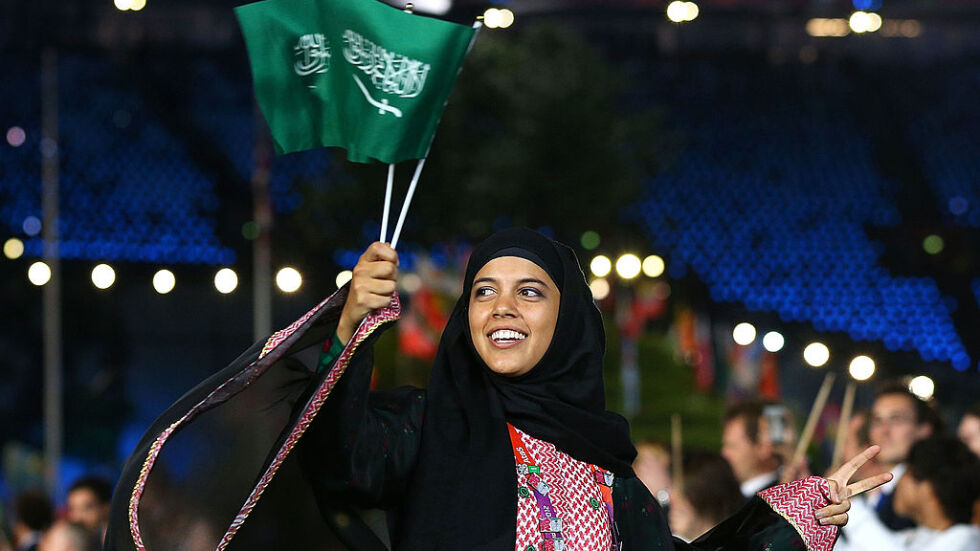 Саудитска Арабия позволи свободното пътуване на жени в чужбина