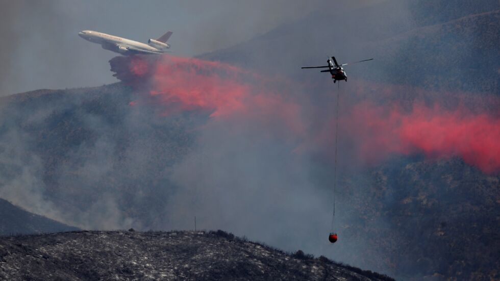 В Калифорния обявиха извънредно положение заради нов горски пожар