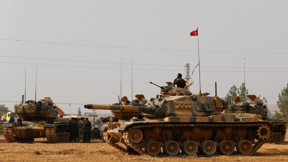 Още 10 турски танка навлязоха в Сирия (СНИМКИ И ВИДЕО)