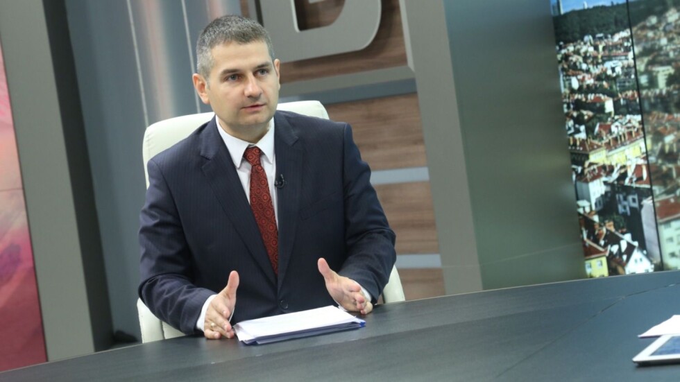 Евгени Стоянов: Новата комисия „Антикорупция” няма да има разследващи функции