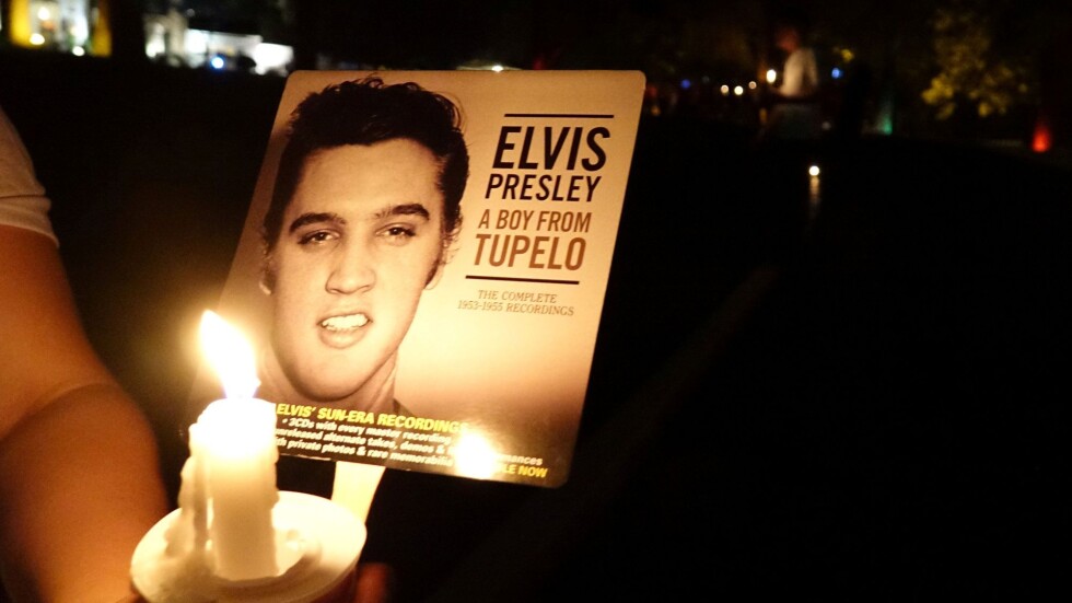 Светът отбелязва 40-годишнината от смъртта на Елвис Пресли 