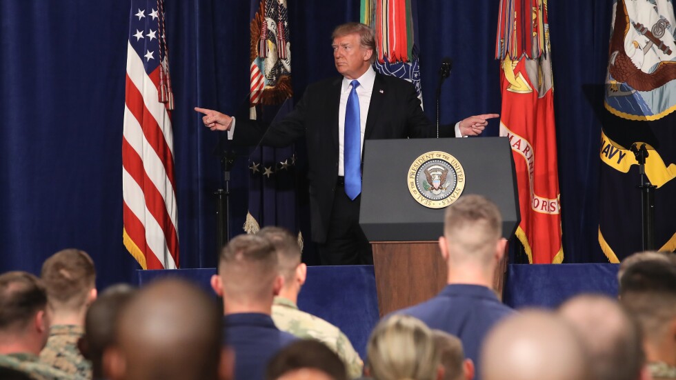 Доналд Тръмп: САЩ остават в Афганистан