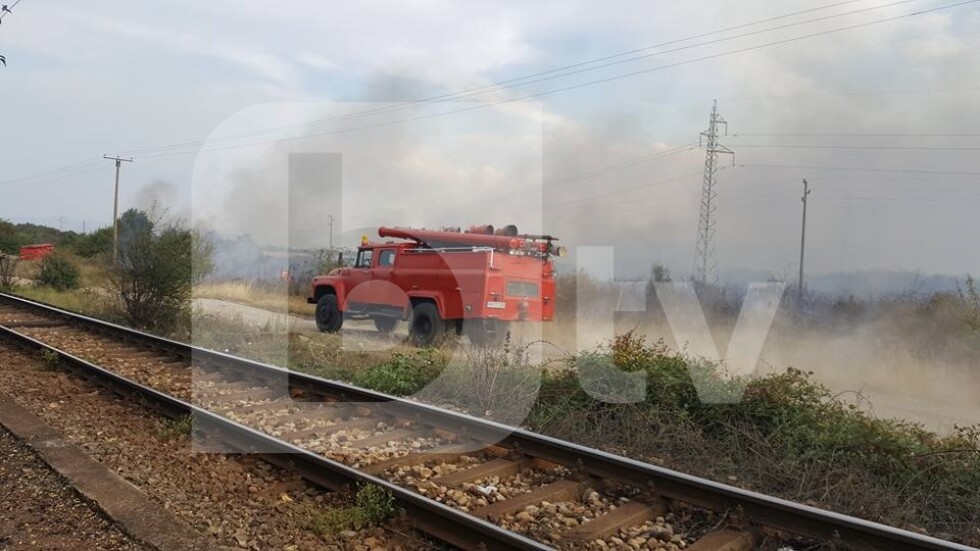 Пожарът в района на ВМЗ в Сопот е потушен