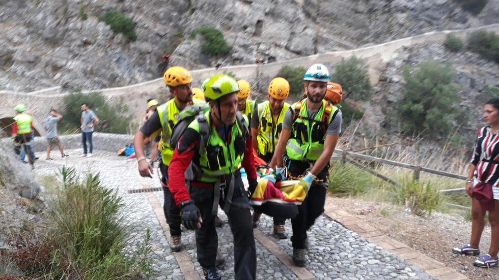 8 туристи загинаха при внезапно наводнение в каньона Раганело в Италия 