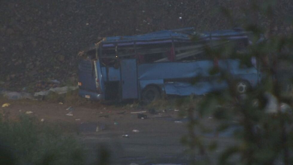 16 загинали, а други 27 са ранени при автобусната катастрофа край Своге (СНИМКИ и ВИДЕО)