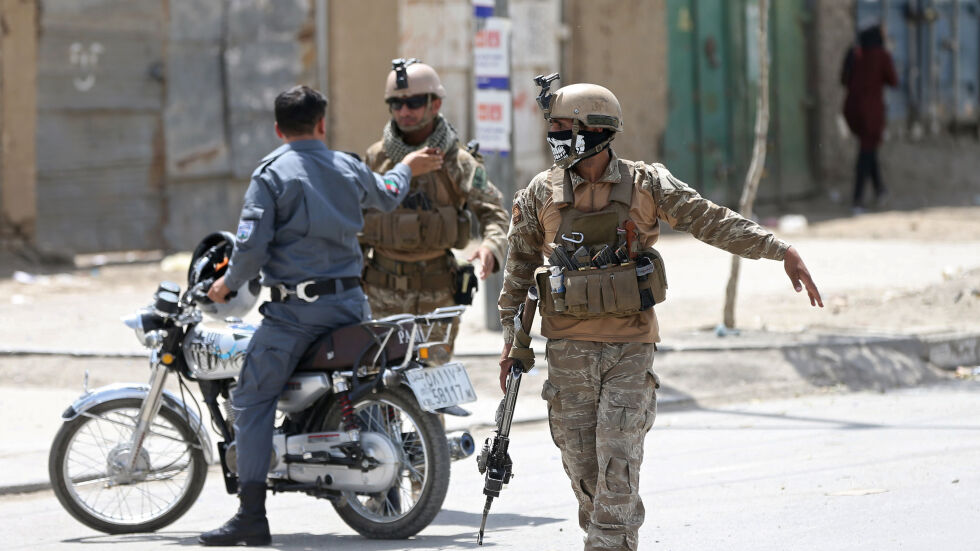 Талибаните поеха отговорност за бомбения атентат в Кабул