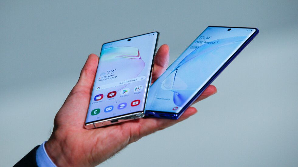 С още по-голям екран и 5G поддръжка – “Самсунг” представиха новите си телефони (СНИМКИ)