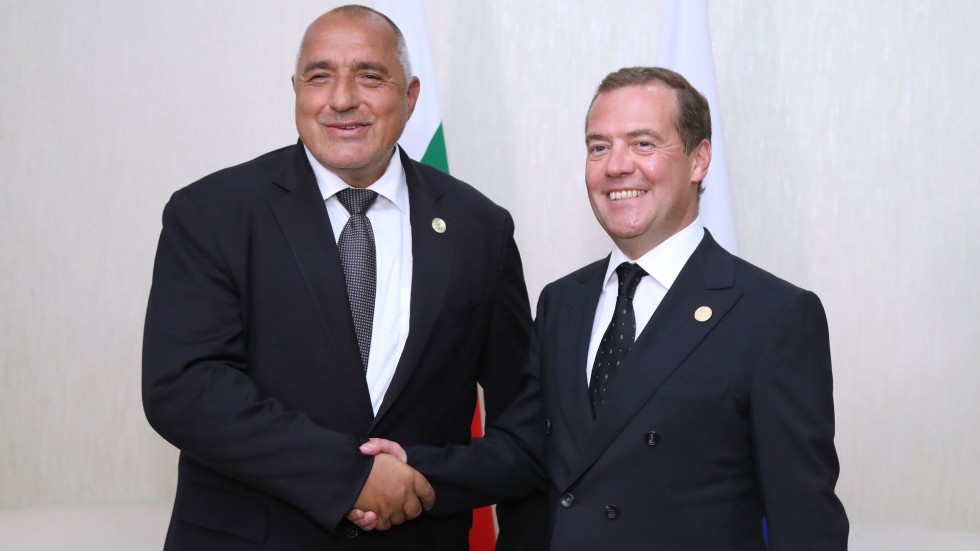 Борисов и Медведев обсъждат енергийни проекти на Каспийския икономически форум