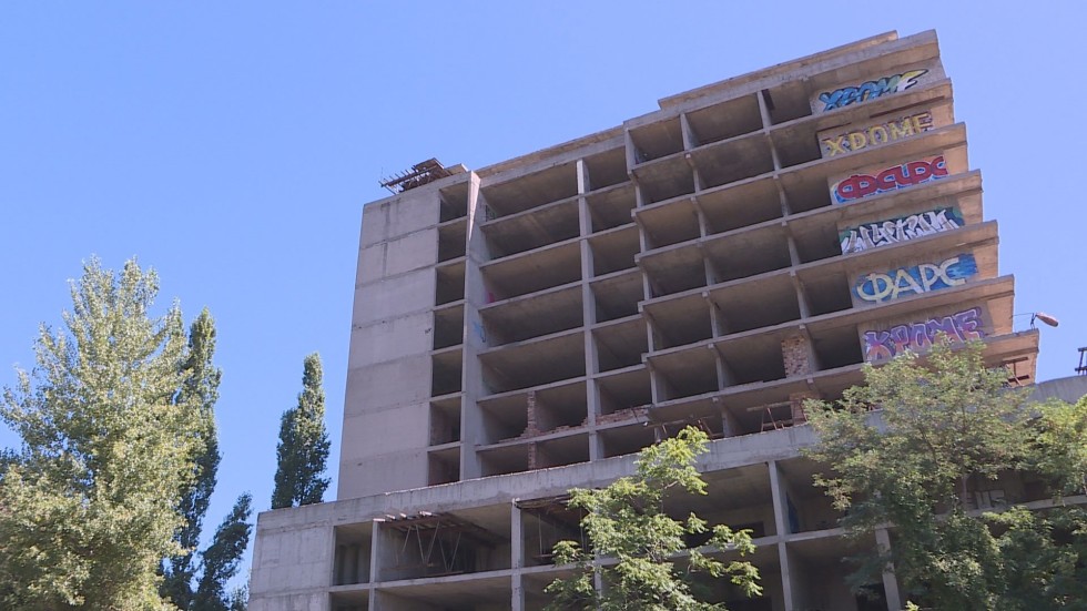 Архитекти и инженери атакуват строежа на националната детска болница