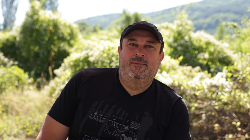 Росен Николаев, наставник във "Фермата": Спането и почивката са след всичко останало и ако остане време