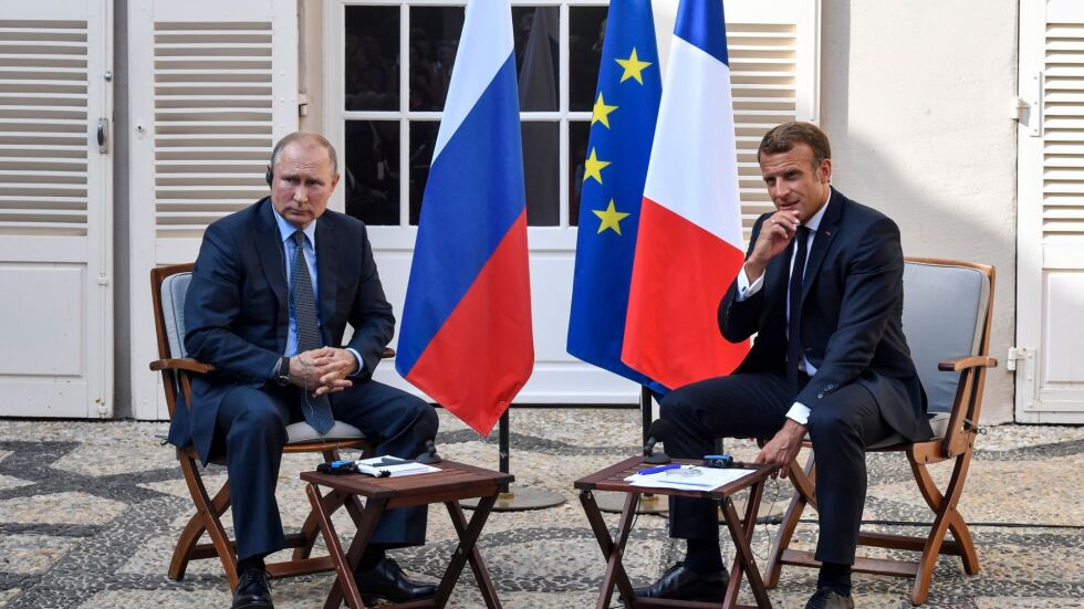 Путин и Макрон в търсене на „нови прагматични отношения” между Европа и Русия